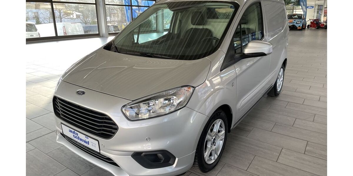 Ford Transit Courier 30.000 km 15.440 &euro; Vöhringen 72189