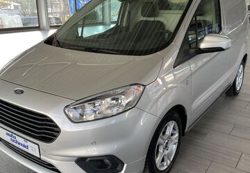 Ford Transit Courier 30.000 km 15.660 &euro; Vöhringen 72189