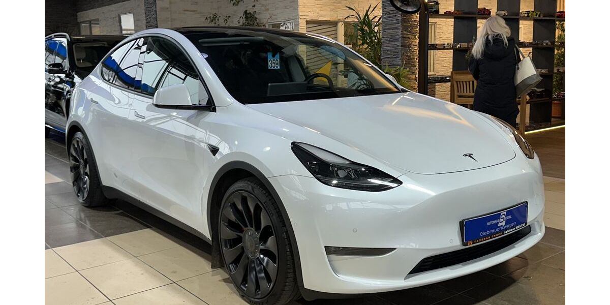 Tesla Model Y 59.990 km 33.500 &euro; Eitorf 53783