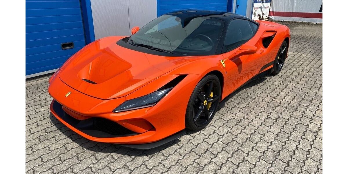 Ferrari F8 12.500 km 318.888 &euro; Greven 48268