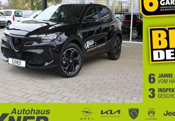 Alfa Romeo Junior 2.500 km 33.990 &euro; Hof 95032