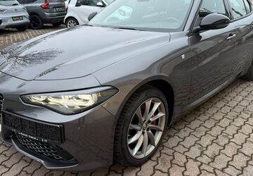 Alfa Romeo Giulia 36.018 km 31.999 &euro; München 81827