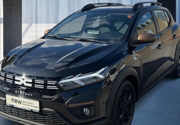 Dacia Sandero 12.085 km 16.990 &euro; Berlin 13055