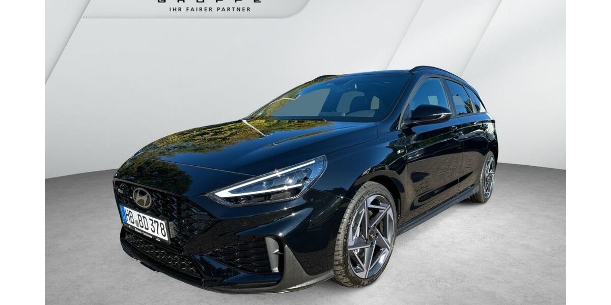 Hyundai i30 5.806 km 29.990 &euro; Bremen 28359