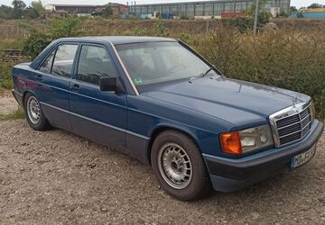 Mercedes-Benz 190 280.000 km 1.399 &euro; Magdeburg 39124