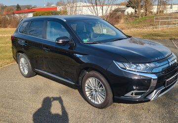 Mitsubishi Outlander 61.450 km 21.900 &euro; Crossen 07613