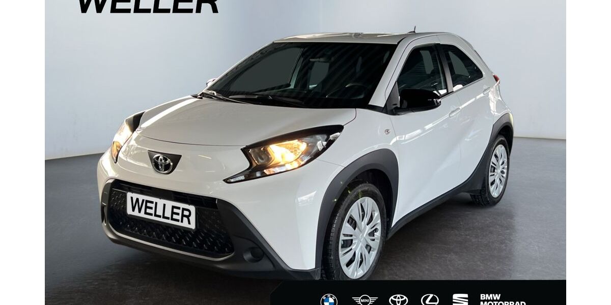 Toyota Aygo (X) 1.715 km 15.890 &euro; Leipzig 04347
