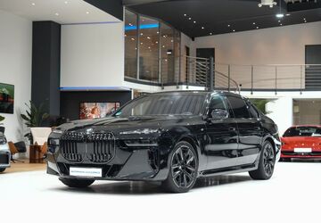 BMW 740 26.381 km 105.980 &euro; Köln 51147