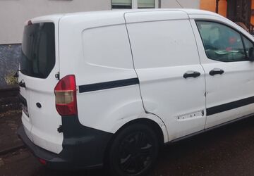 Ford Transit Courier 190.000 km 3.390 &euro; Saarbrücken 66125