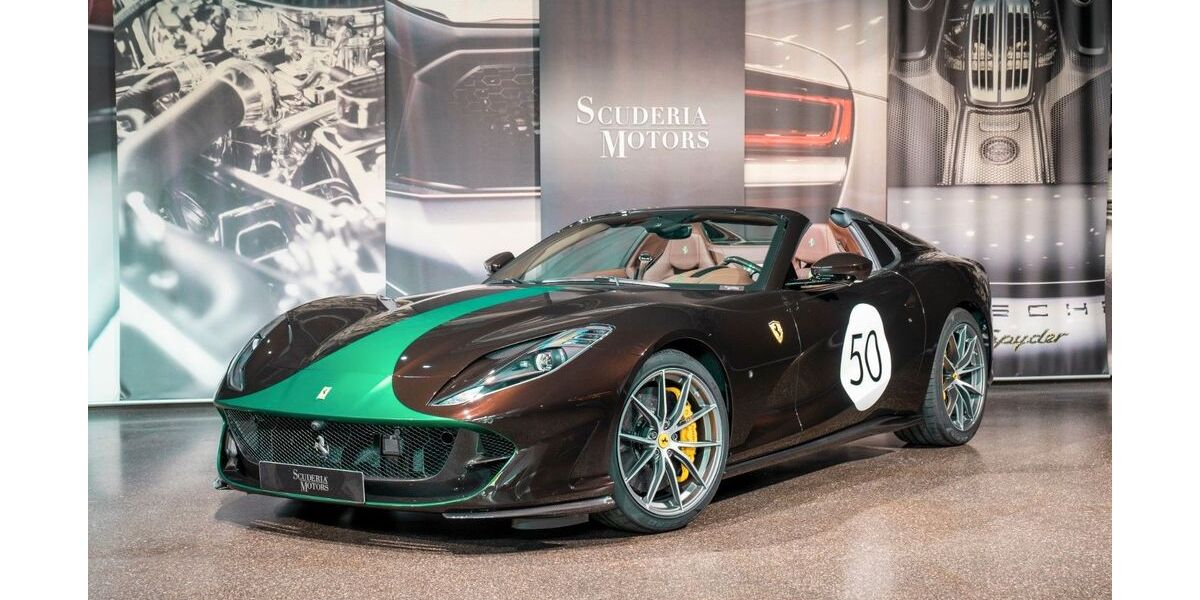 Ferrari 812 2.950 km 586.075 &euro; München 81829