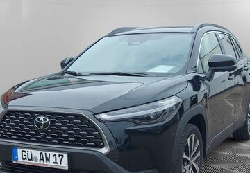 Toyota Corolla Cross 8.500 km 41.900 &euro; Güstrow 18273