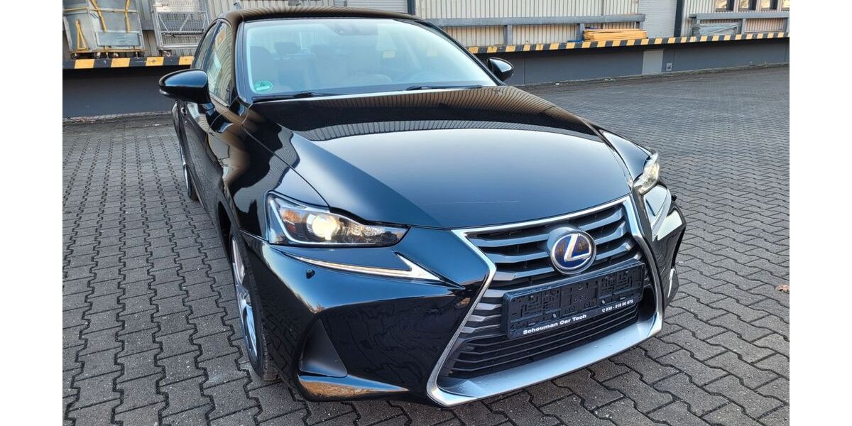 Lexus IS 300 131.150 km 19.900 &euro; Berlin 12277
