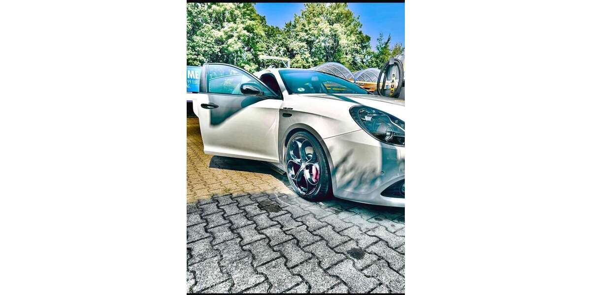 Alfa Romeo Giulietta 175.000 km 14.500 &euro; Füssen 87629