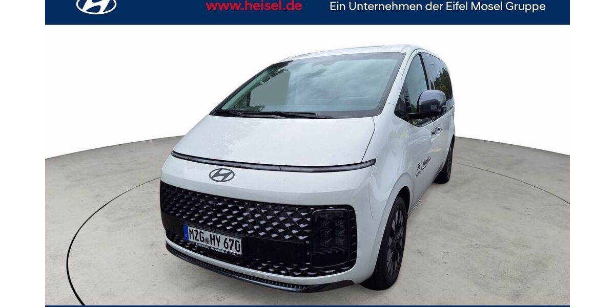 Hyundai STARIA 5.000 km 51.960 &euro; Merzig 66663
