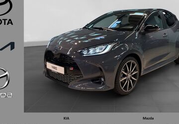 Toyota Yaris 5.000 km 28.950 &euro; Schortens 26419