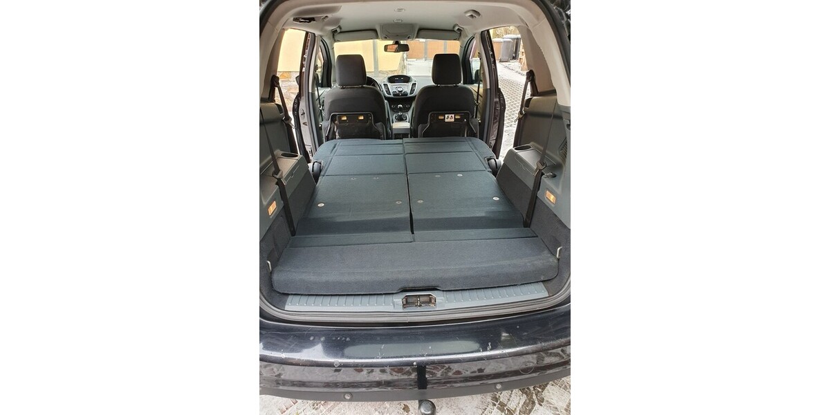 Ford Grand C-Max 186.165 km 5.000 &euro; Muldestausee OT Pouch 