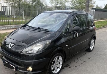 Peugeot 1007 146.000 km 2.490 &euro; Hamburg 22045