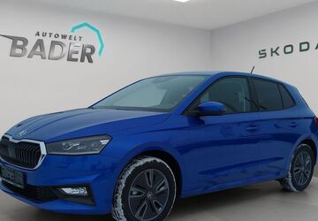 Skoda Fabia 9.500 km 24.950 &euro; Wolfratshausen 82515