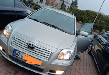 Toyota Avensis 133.000 km 7.300 &euro; Wolfenbüttel 38304