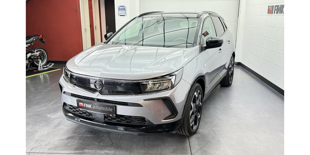 Opel Grandland 1.6 300 GS Line 1.Hand Hybrid 4 14.150 km 22.270 &euro; Lich 35423