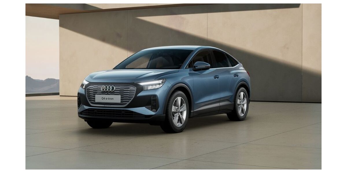 Audi Q4 e-tron 7.838 km 42.100 &euro; Mülheim a.d. Ruhr 45481