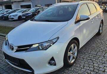 Toyota Auris 217.000 km 6.500 &euro; Waldkraiburg 84478