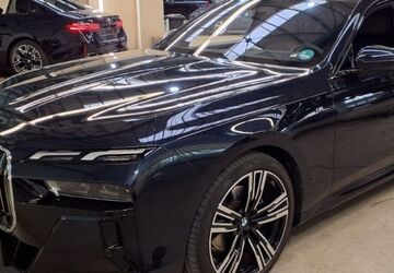 BMW 740 7.014 km 96.290 &euro; Hildesheim 31137