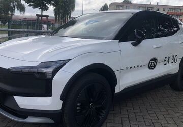 Volvo EX30 2.000 km 48.000 &euro; Rostock 18057