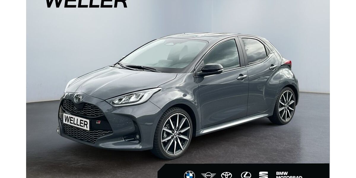 Toyota Yaris 4.400 km 28.980 &euro; Gütersloh 33330