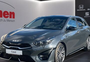 Kia ceed / Ceed 4.832 km 30.480 &euro; Essen 45141