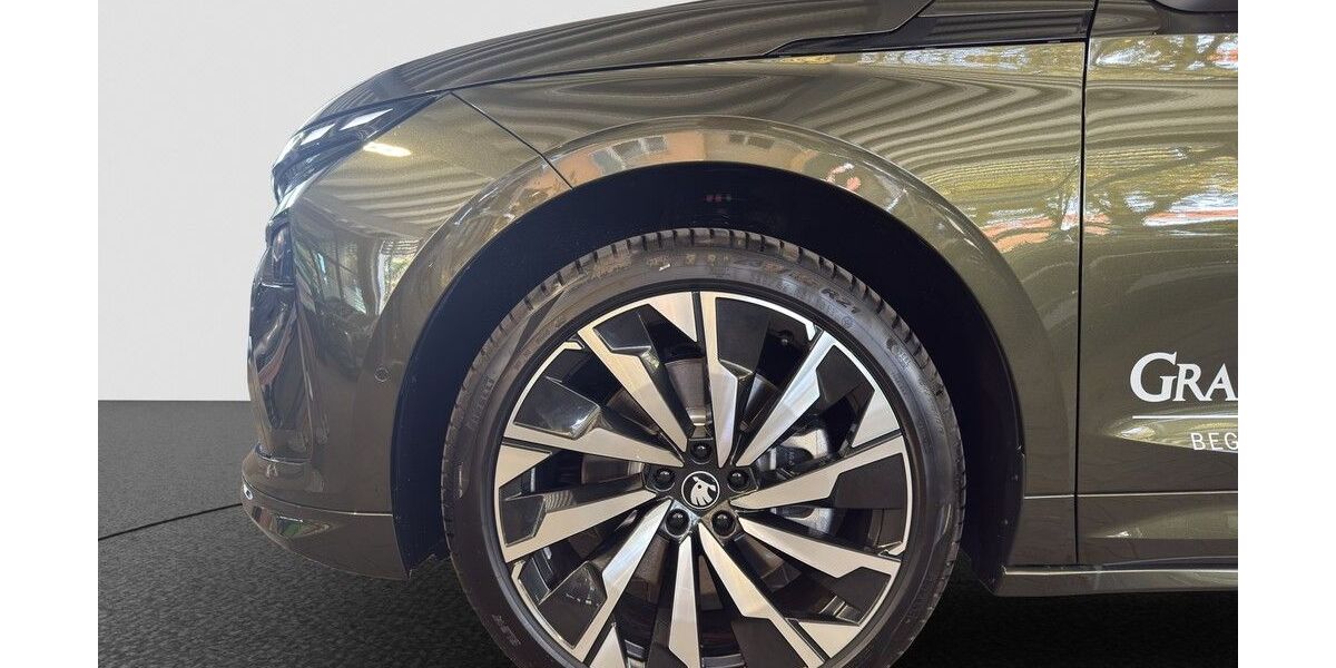 Skoda Enyaq 7.000 km 50.290 &euro; Karlsruhe 76131