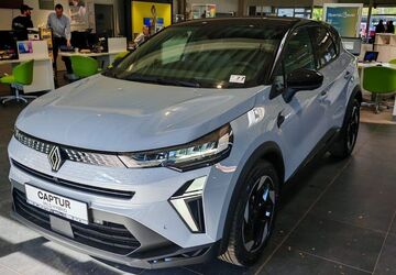 Renault Captur 8.800 km 28.590 &euro; Dresden 01139