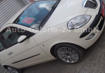 Lancia Ypsilon 132.200 km 2.799 &euro; Berlin 12277