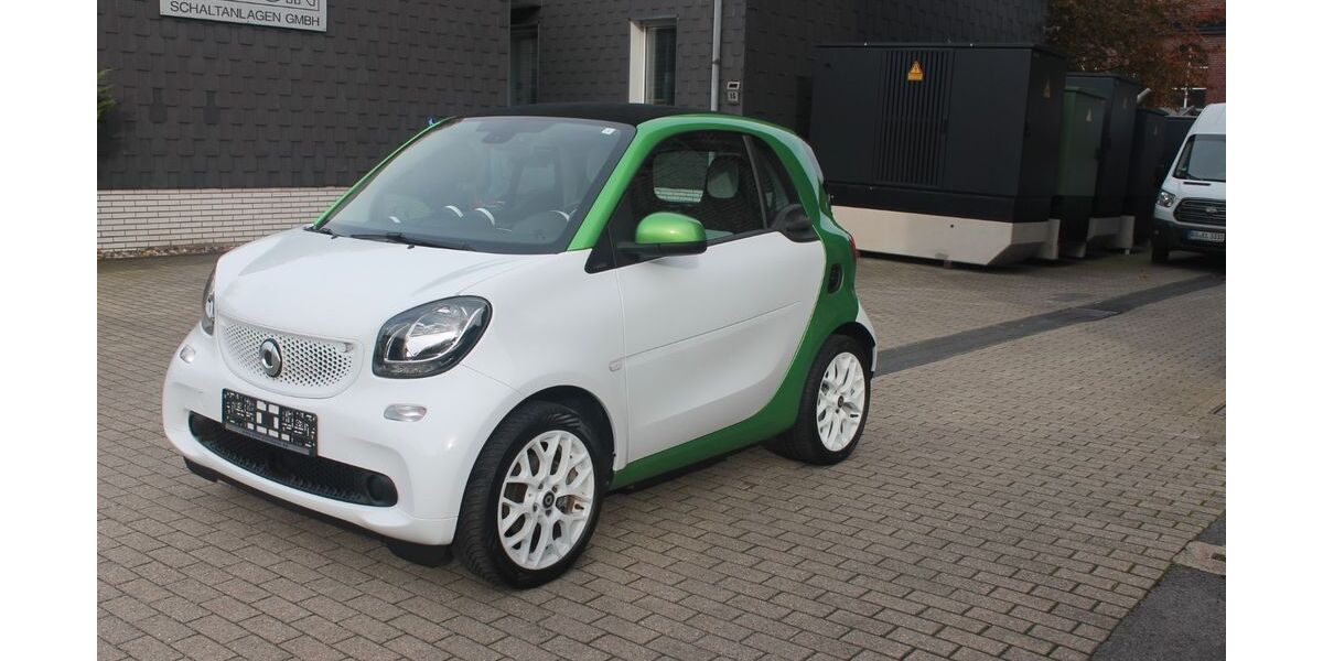Smart ForTwo 37.015 km 9.899 &euro; Bochum 44867