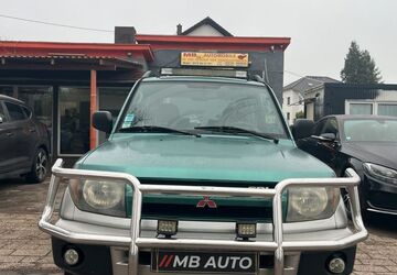 Mitsubishi Pajero Pinin 164.000 km 2.300 &euro; Saarwellingen 66793
