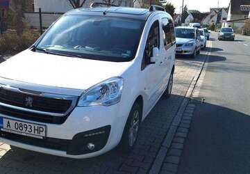 Peugeot Partner 99.000 km 18.900 &euro; Nürnberg 90455