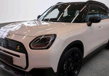 Mini Countryman SE (Cooper) 1.200 km 43.560 &euro; 