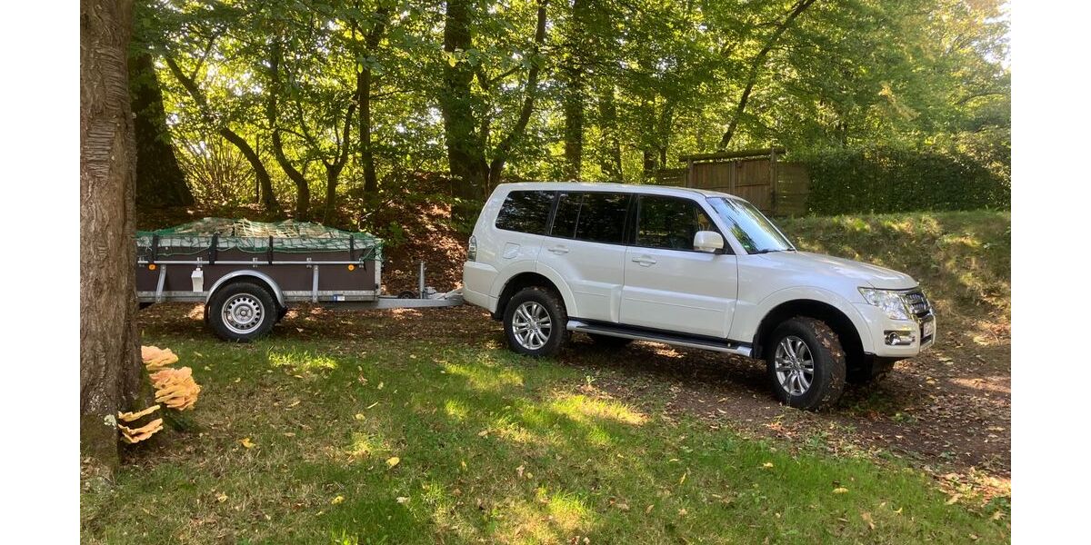 Mitsubishi Pajero 132.500 km 28.500 &euro; Bad Honnef 53604