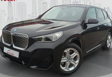 BMW iX1 8.390 km 40.990 &euro; Altenstadt 92665