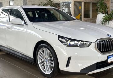 BMW i5 22.360 km 50.000 &euro; Eitorf 53783