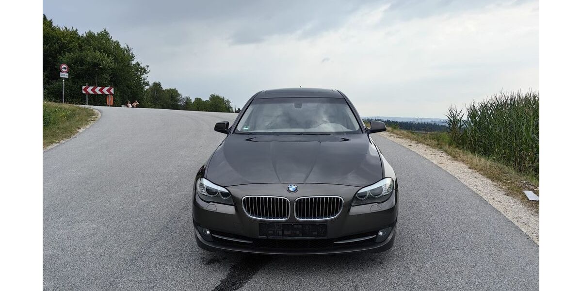 BMW 523 224.218 km 6.799 &euro; Salzweg 94121