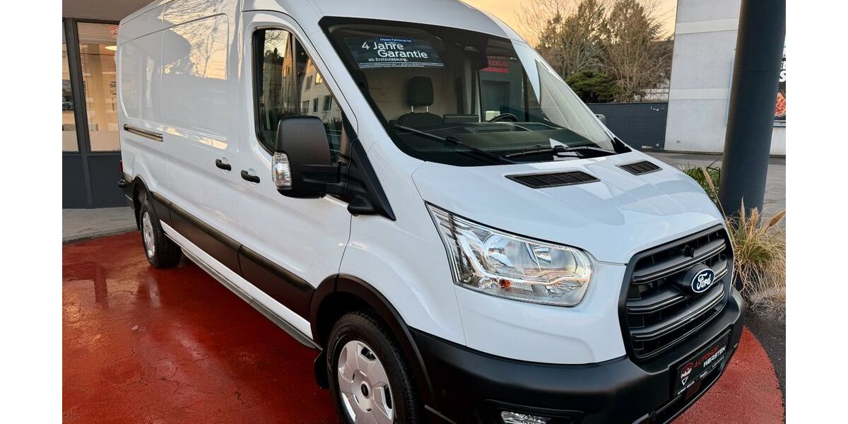 Ford Transit 19.472 km 30.990 &euro; Düsseldorf 40589