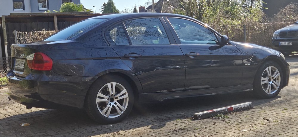 BMW E90 234.326 km 2.950 &euro; Duisburg 47051