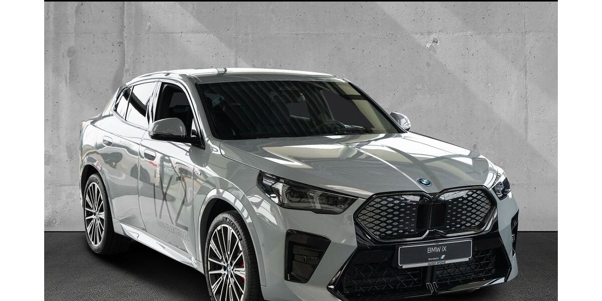 BMW iX2 2.500 km 57.498 &euro; Schwerin 19057