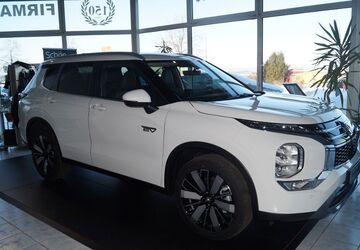 Mitsubishi Outlander 1.500 km 49.980 &euro; Stollberg 09366