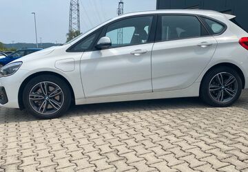 BMW 225 Active Tourer 13.958 km 20.190 &euro; Knittlingen 75438