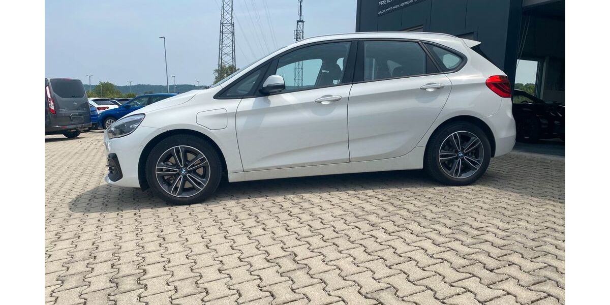 BMW 225 Active Tourer 13.958 km 20.190 &euro; Knittlingen 75438