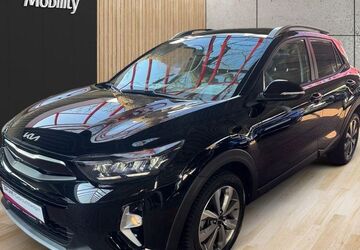 Kia Stonic 21.648 km 18.690 &euro; Bramsche 49565