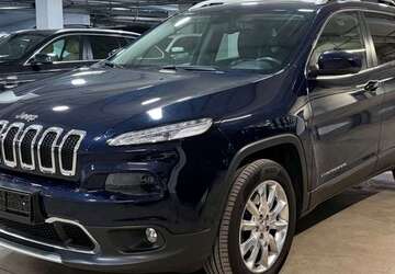 Jeep Cherokee 163.017 km 14.899 &euro; München 81675
