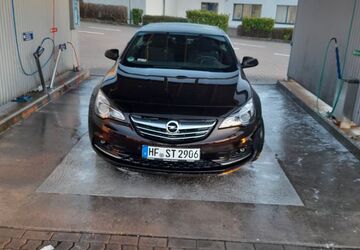 Opel Cascada 68.000 km 10.500 &euro; hiddenhausen 32120
